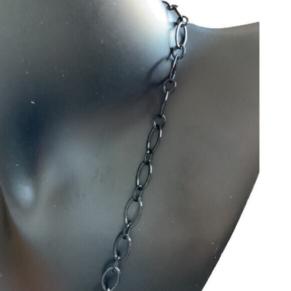 Black Floral Crystal Statement Necklace Adjustable Chain Lobster Clasp Closure - Picture 6 of 7